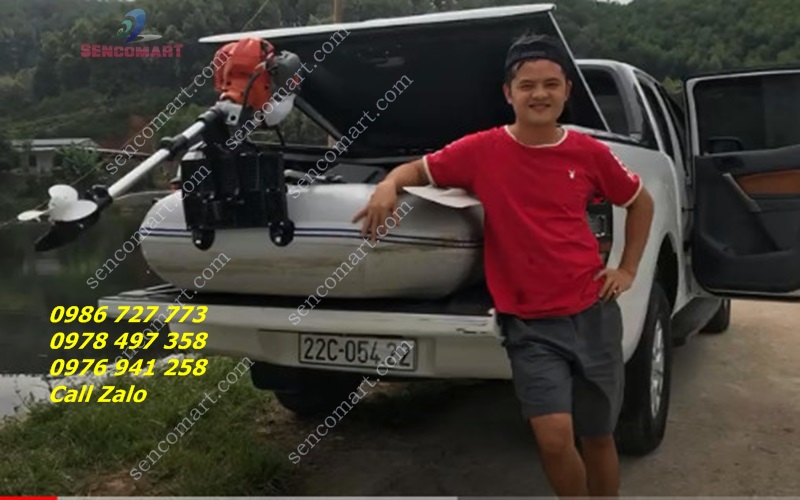 Bộ chân vịt gắn xuồng, ghe đã gồm động cơ