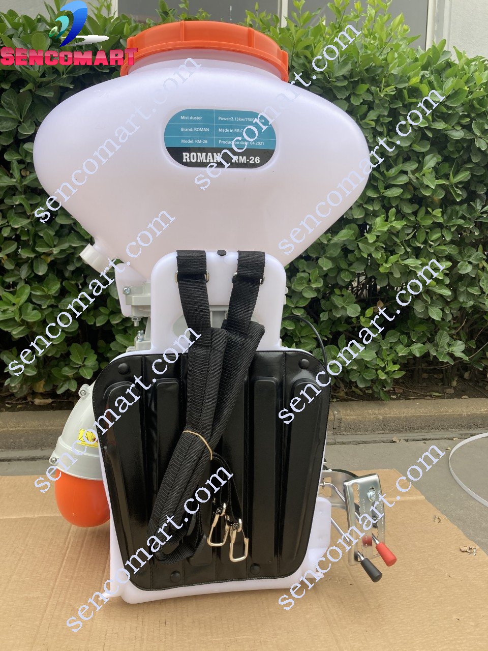 Máy xạ phân, phun vôi bột, phun khử trùng phòng dịch Roman RM43 Thái Lan