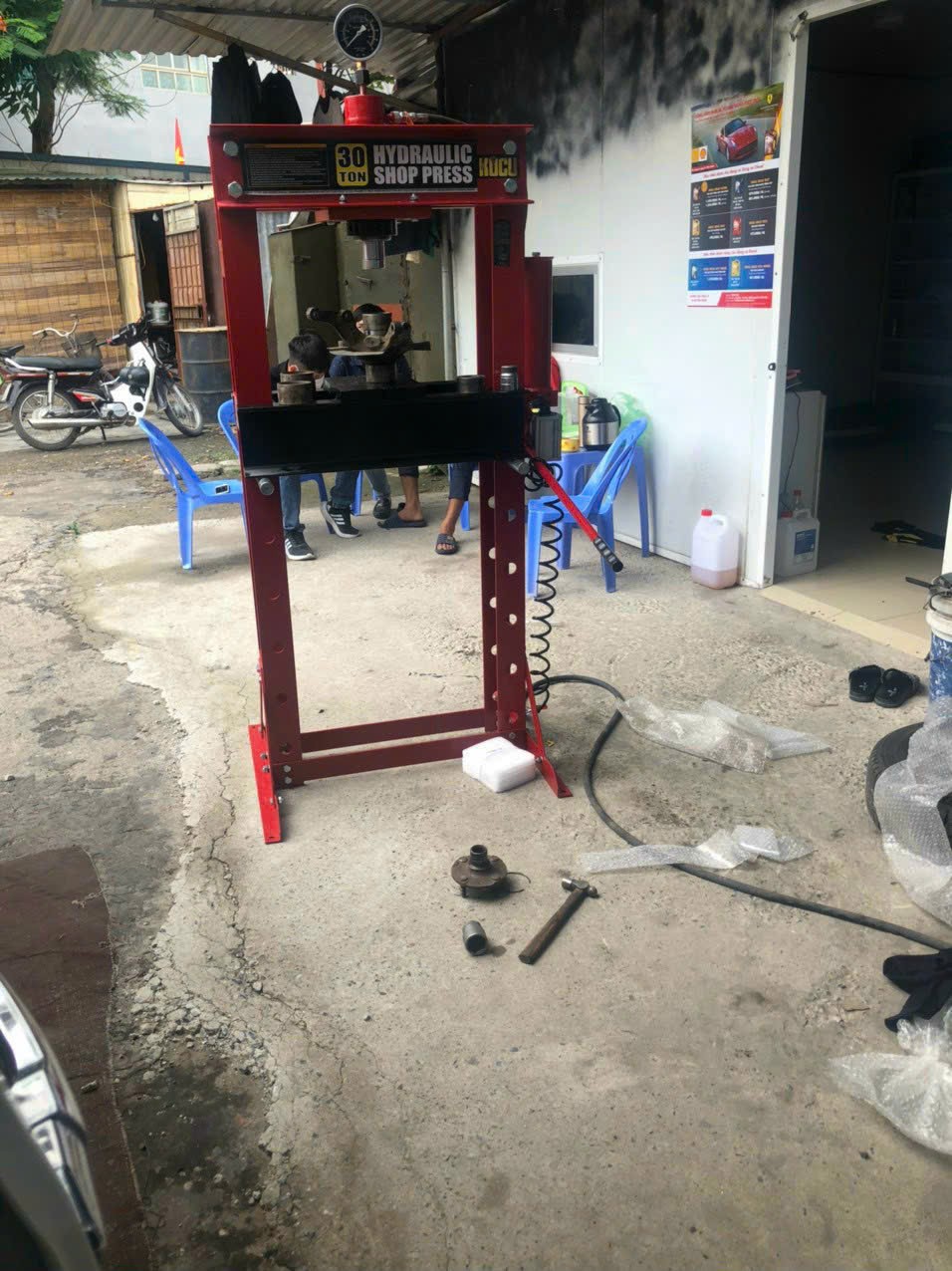 Máy ép thủy lực dùng tay 20 tấn TY120011