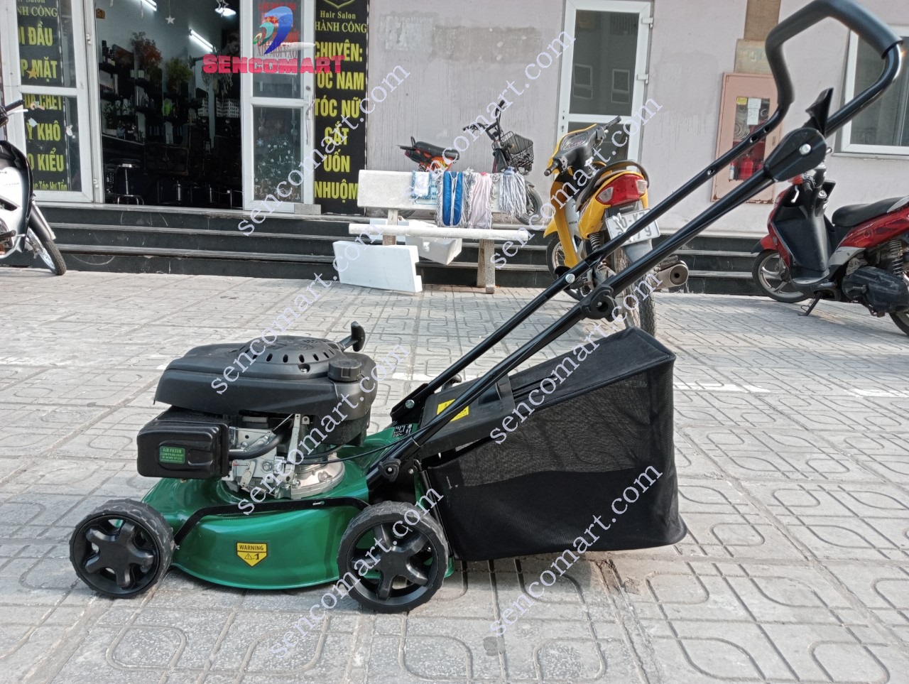 Máy cắt cỏ đẩy tay chạy xăng SENCO 16MM ( phù hợp sân golf, bóng đá, địa hình bẳng phẳng)