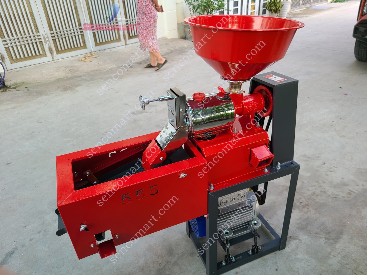 Khung máy xát gạo gia đình có lọc sạn Toàn Phát TF555-H