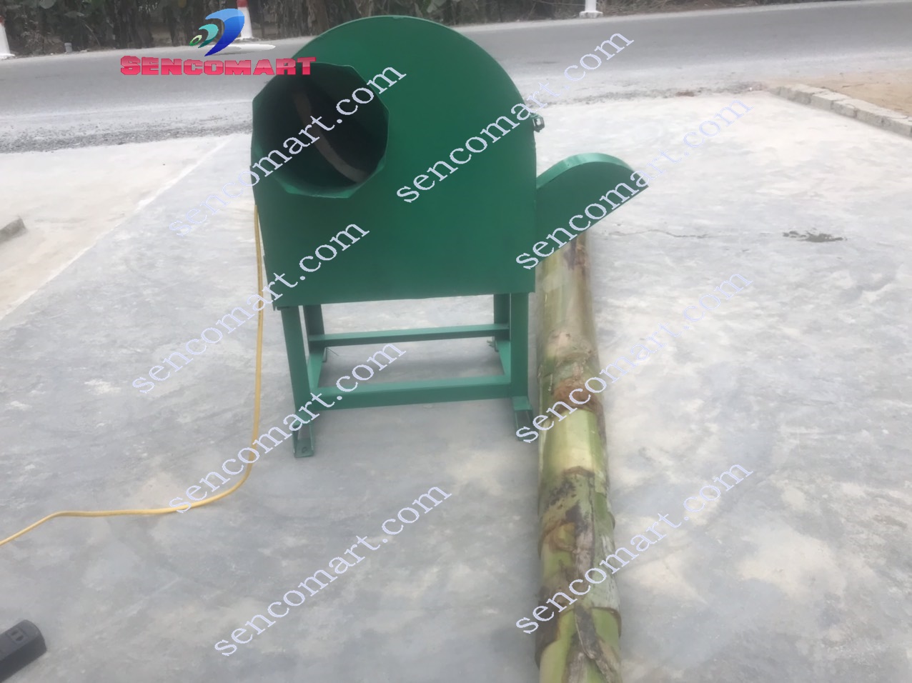 Máy băm chuối mịn cửa ngang tiện dụng, máy băm rau bèo rau muống nhỏ nhuyễn cho gà vịt ăn CN21