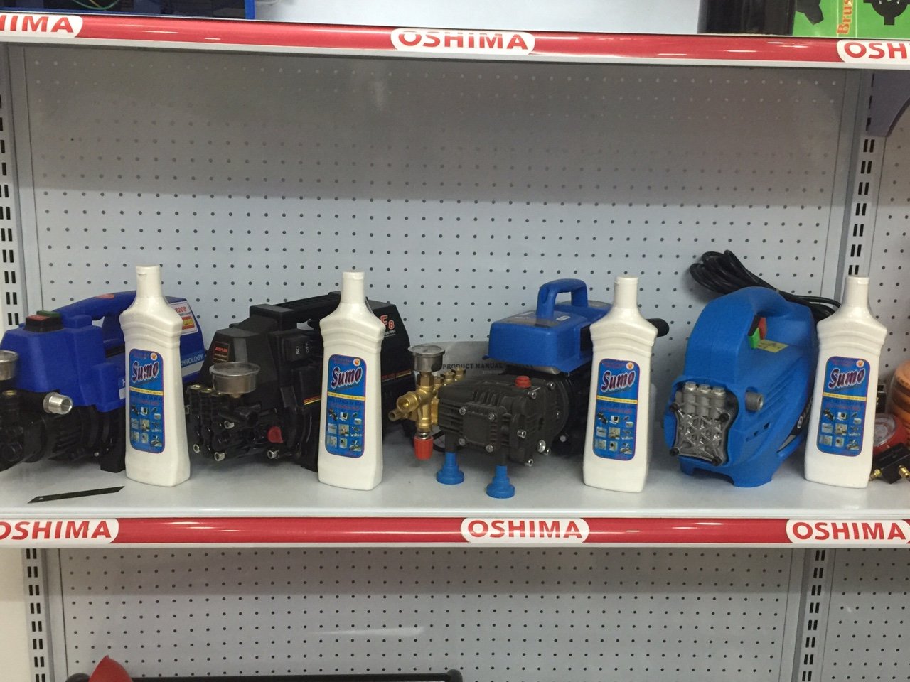 Nước tẩy đa năng SUMO 700g Chính Hãng