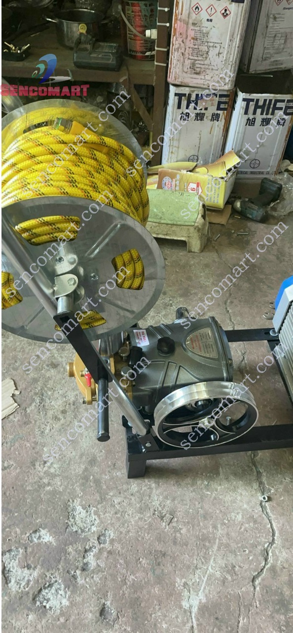 Chân kê đầu xịt rửa bánh xe tay đẩy có rulo cuốn dây nước CK-480