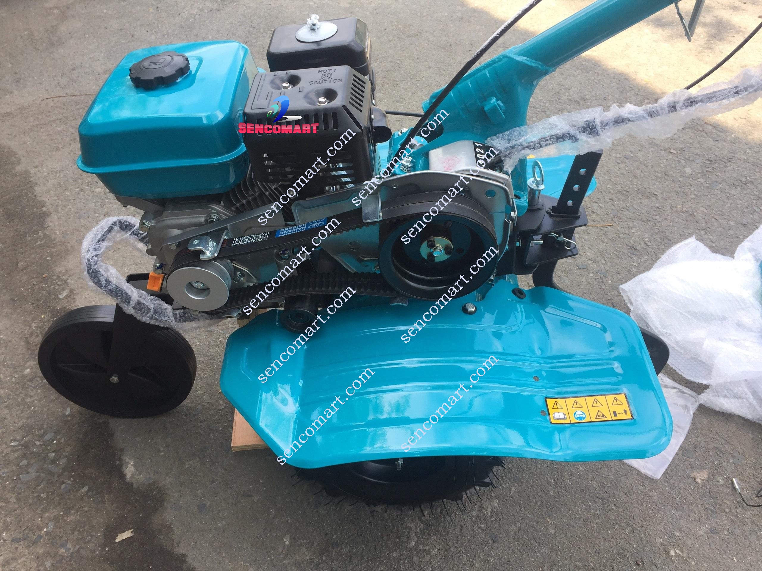 Máy Xới Đất Benley 660 Có Bánh Xe Trước Dễ Di Chuyển