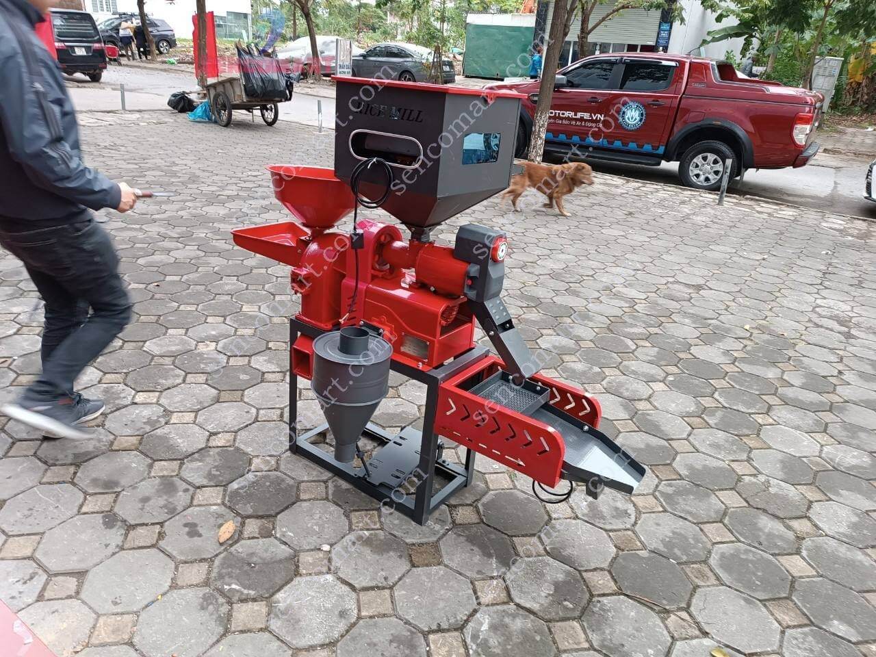 Máy Xát Gạo Đa Năng Bầu Ra Cám Minh Long 686 ( Chưa Động Cơ)