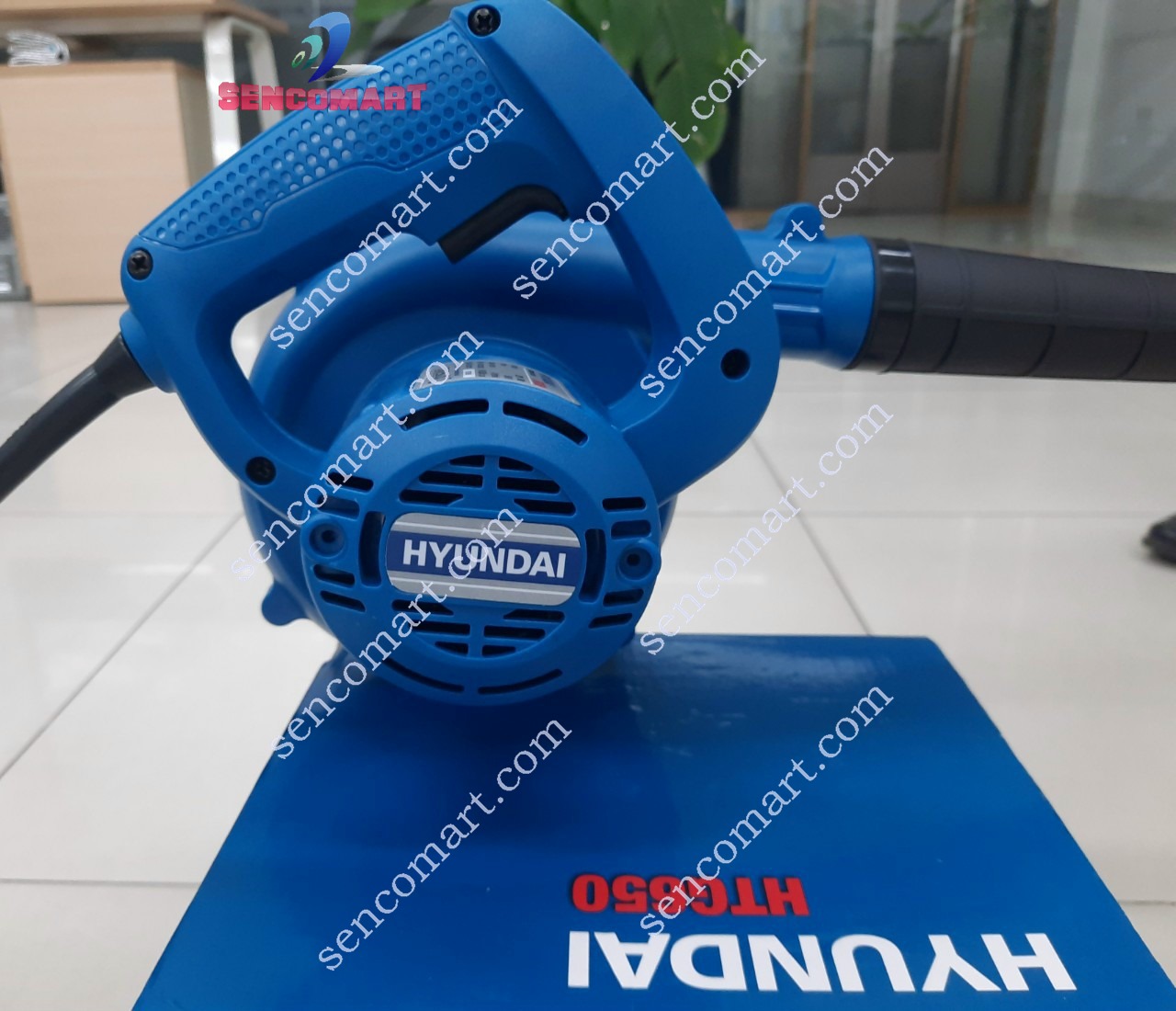 Máy thổi bụi Hyundai HTG650 (650W), Máy thổi bụi cho xưởng gỗ