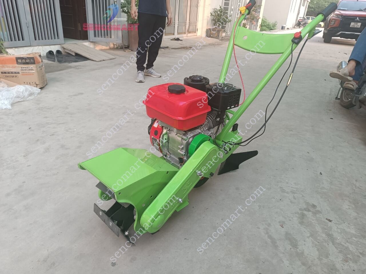 Máy xạc cỏ, vun gốc ngô 1 bánh Yamaha 5.5HP