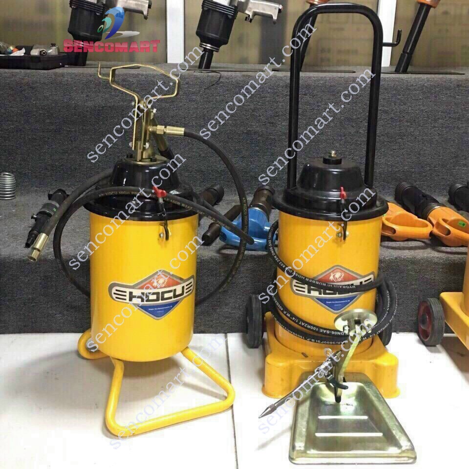 Máy bơm mỡ bằng chân Kocu GZ-6J bình chứa 12L