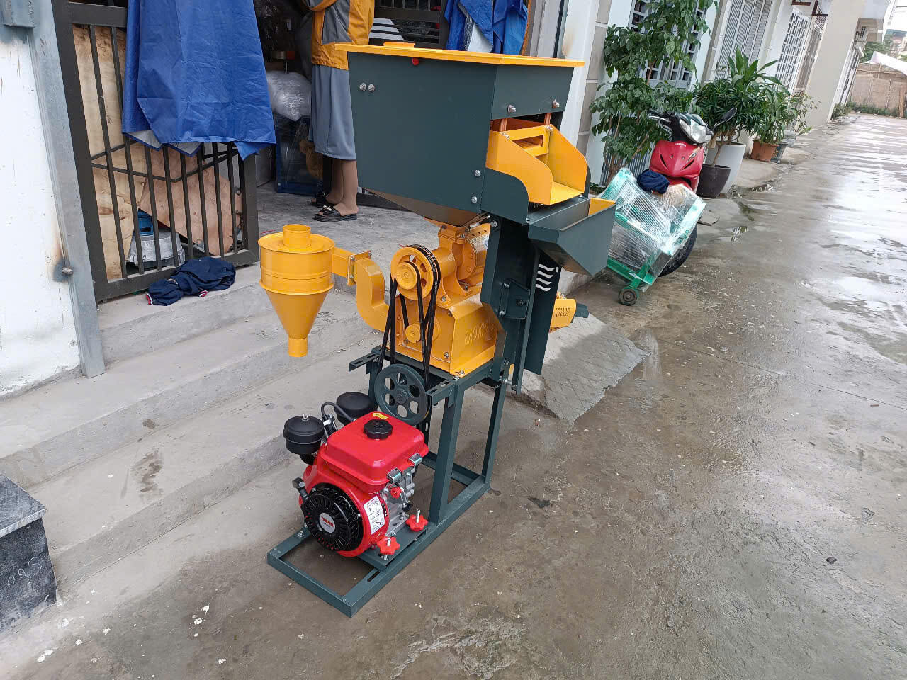Máy Xay Xát Gạo 3 Chức Năng Senco 999 Chạy Dầu/ Xăng