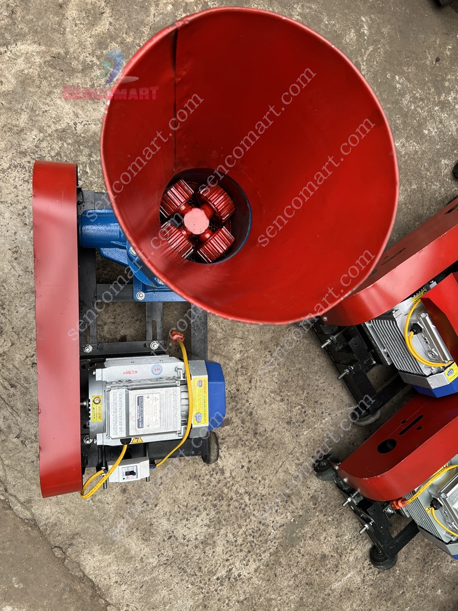 Máy ép cám viên đời mới 4 lô Sencomart SCL04