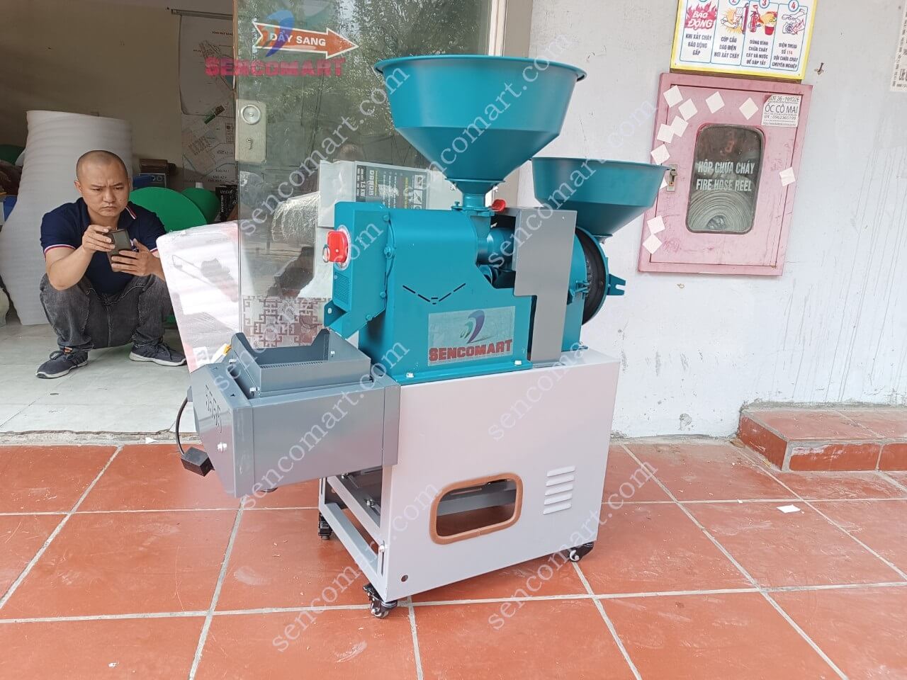 Máy Xay Xát Gạo 4 Chức Năng Liền Khối XLK-4CN