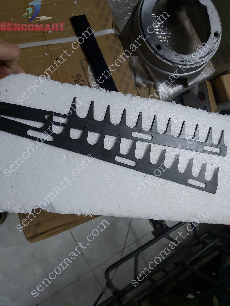 Lưỡi hái chè lắp máy hái chè mini chạy ắc quy, pin ( 12 LƯỠI)