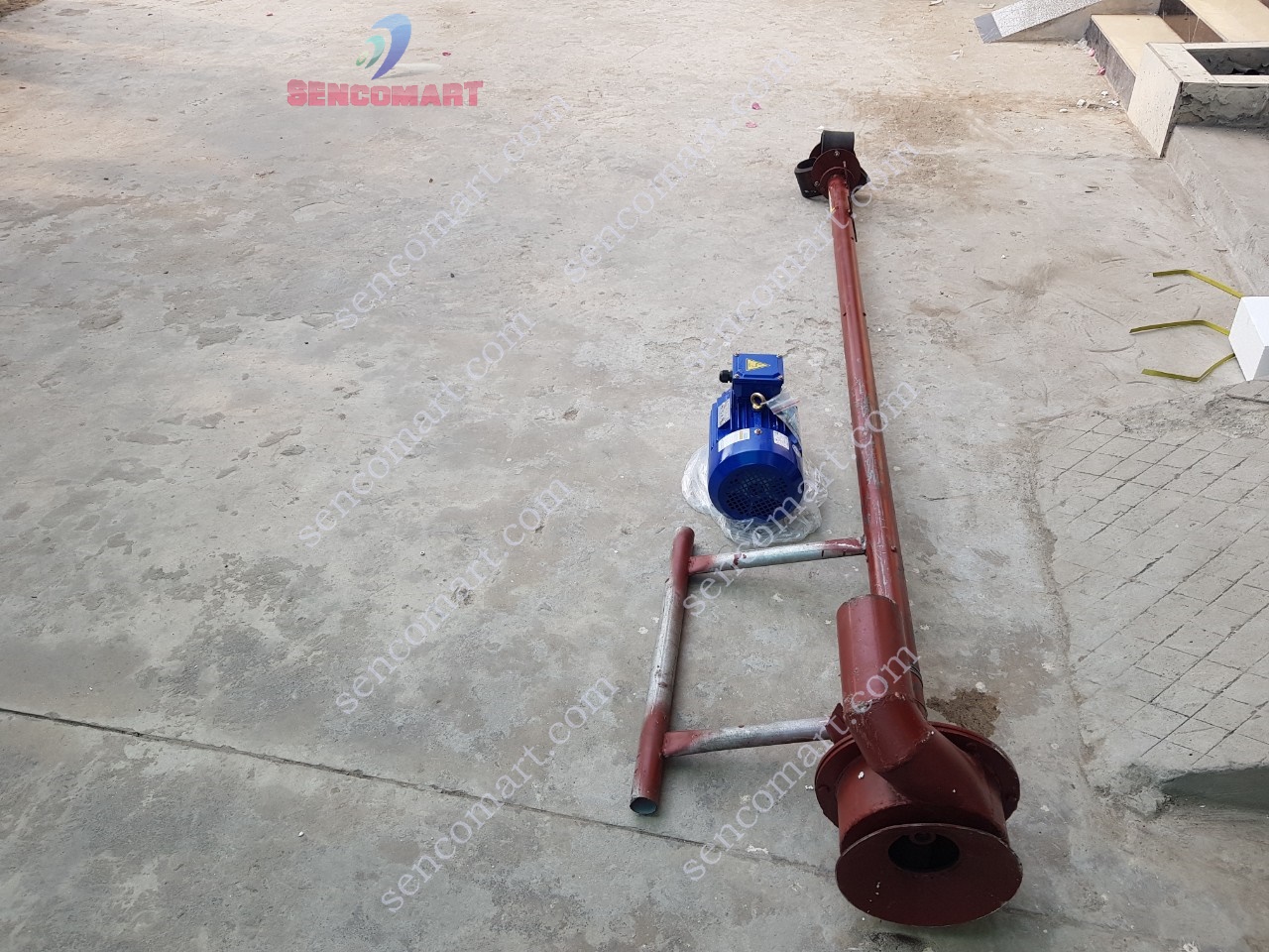 Máy hút bùn biogas điện 3 pha dài 2m5 loại chịu lực tốt