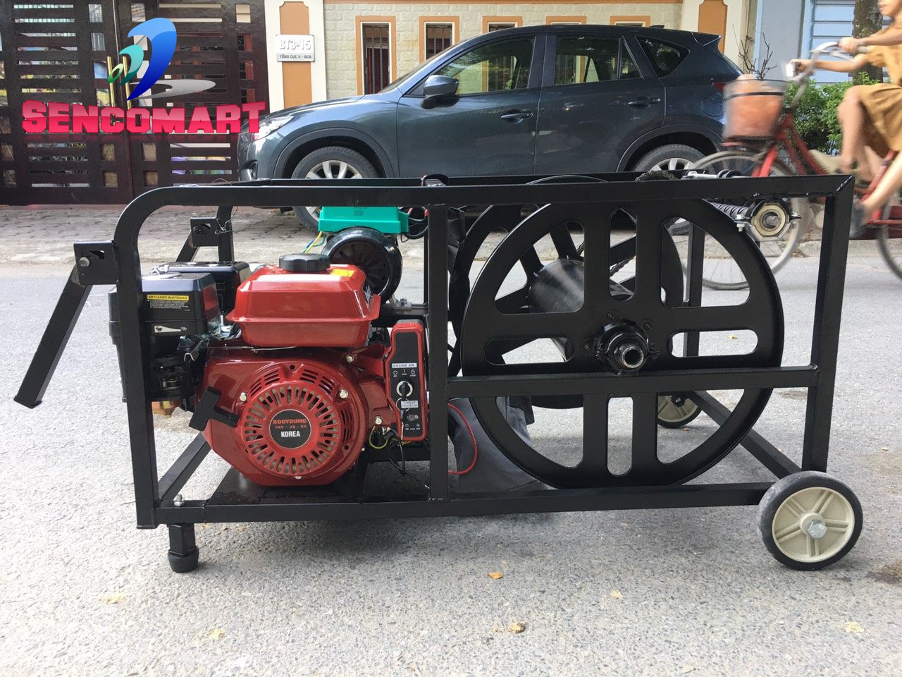 Máy Phun Thuốc Cây Ăn Quả Điều Khiển Dây Tự Cuốn YAMAHA 300 Đề Nổ