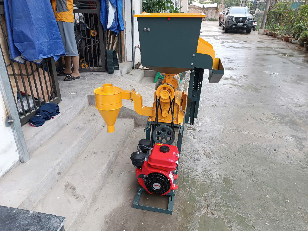 Máy Xay Xát Gạo 3 Chức Năng Senco 999 Chạy Dầu/ Xăng