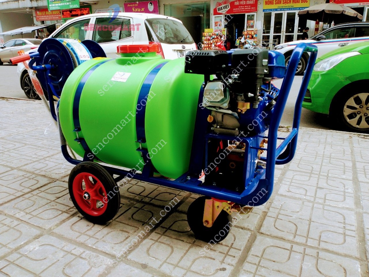 Máy phun thuốc trừ sâu 5,5HP thùng phuy 160 lít SENCO160L