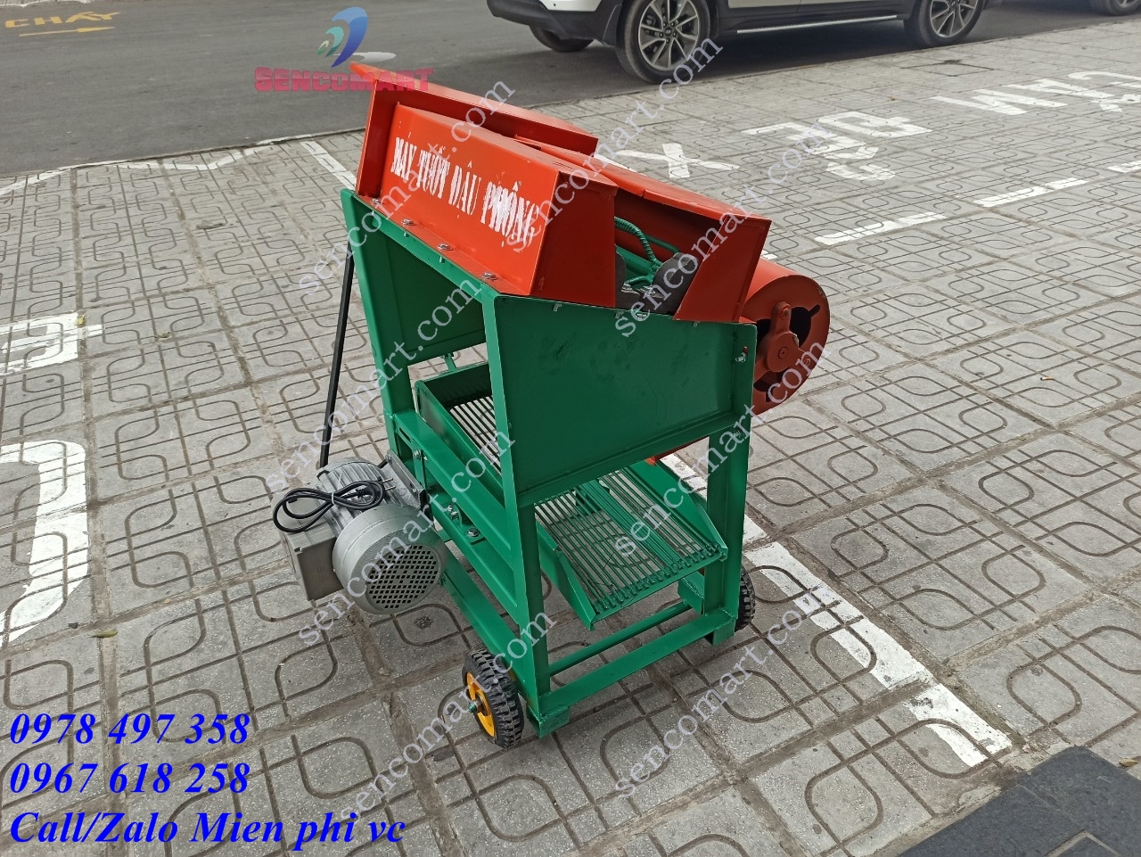 Máy tuốt lạc, Máy tuốt đậu phộng có thêm bánh xe đẩy tay